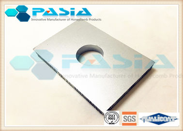 China Customized Shape Aluminum Honeycomb Panels With PVDF Roller Coating Surface supplier